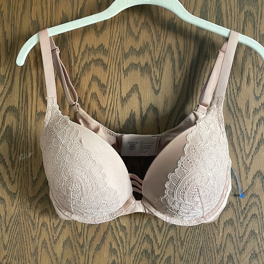 Soma Stunning Push Up Bra in Beige‎